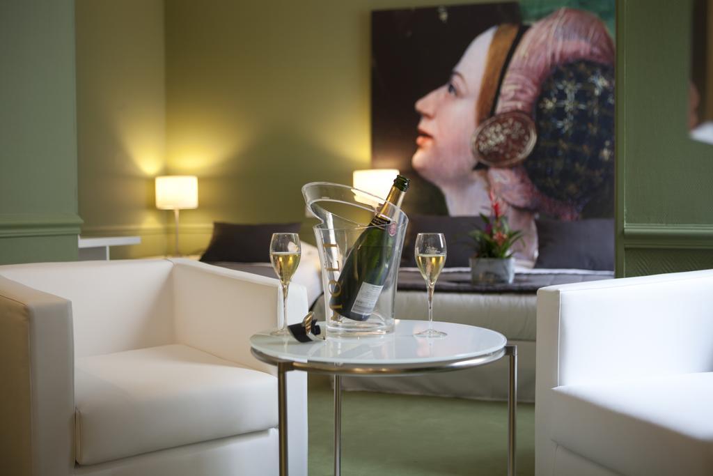 Hotel Cecyl Reims Centre ภายนอก รูปภาพ