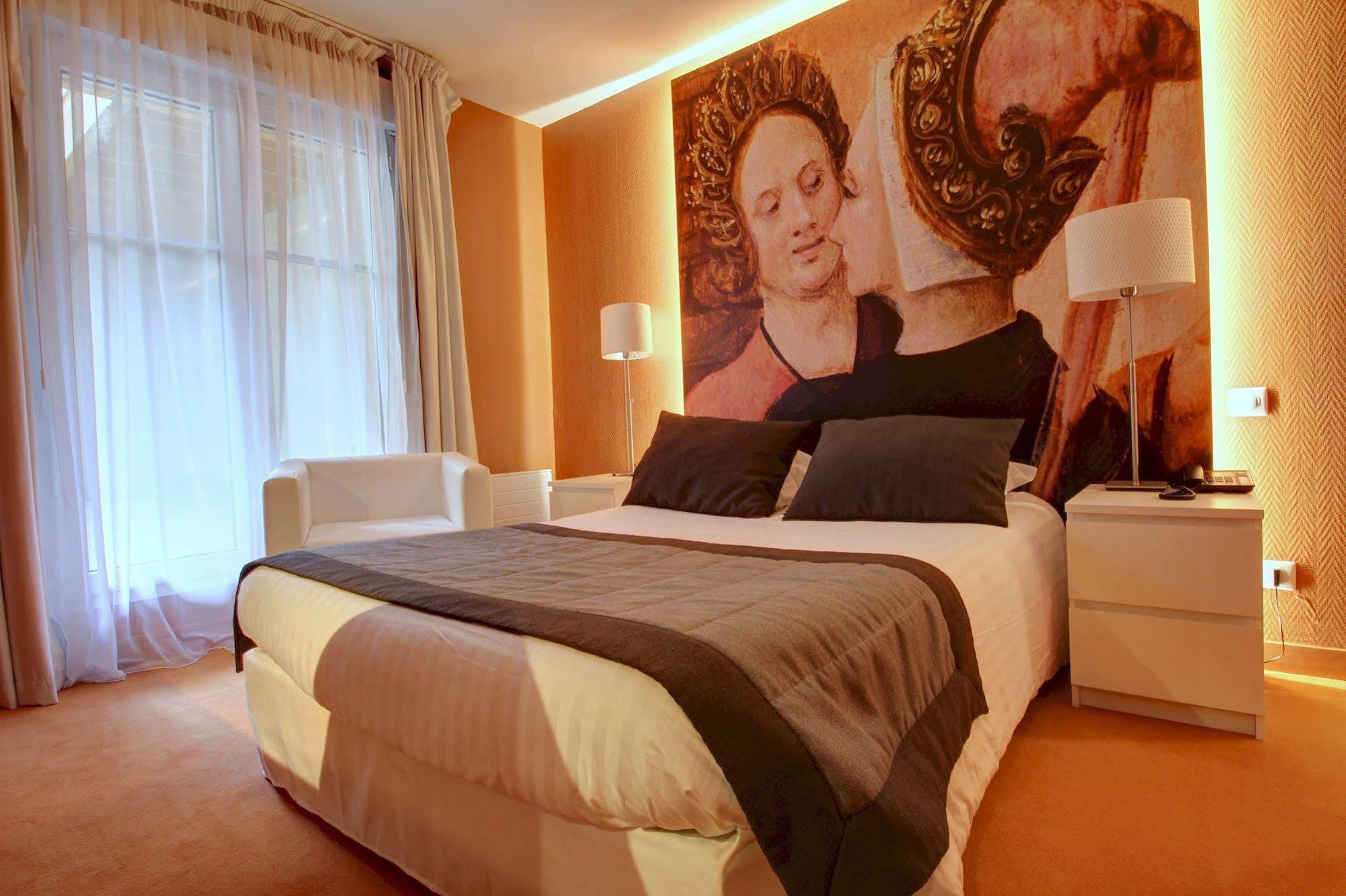 Hotel Cecyl Reims Centre ภายนอก รูปภาพ