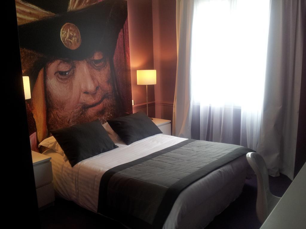 Hotel Cecyl Reims Centre ภายนอก รูปภาพ